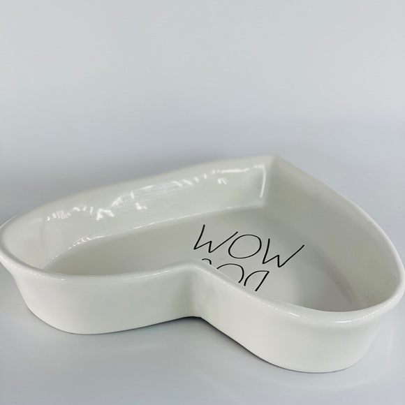 Rae Dunn White Dog Mom Heart Shaped Dish - Picture 9 of 13
